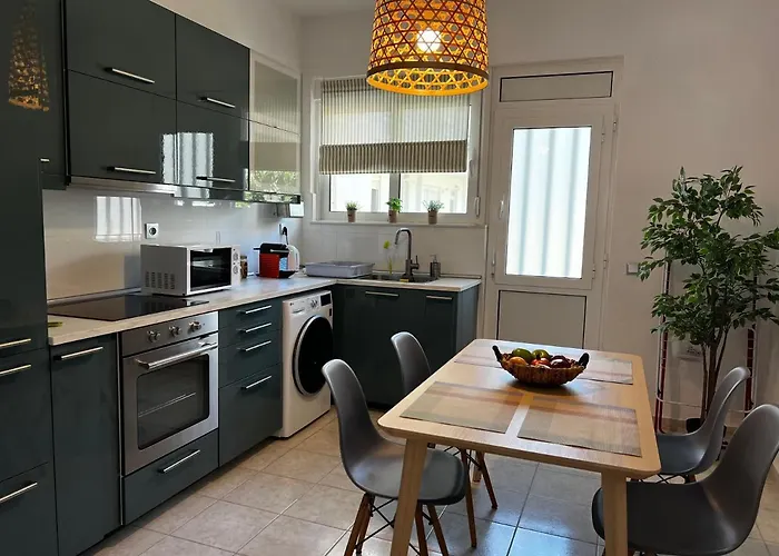 Popi's Place Apartament *