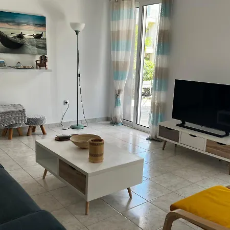 Popi's Place Apartment