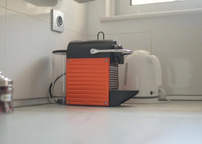 Popi's Place * Rhodes City